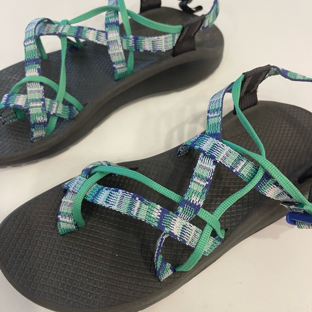 Woman’s Chaco Hiking Sandals green and blue size 11 - Picture 7 of 10